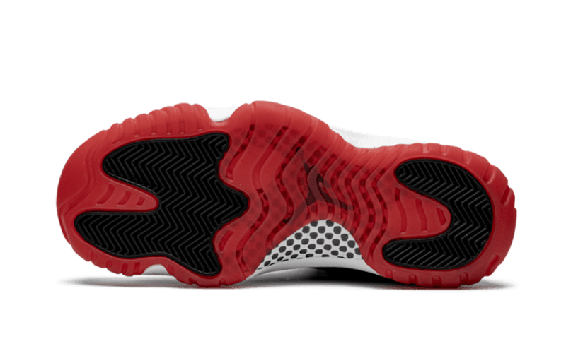 JORDAN 11 BRED