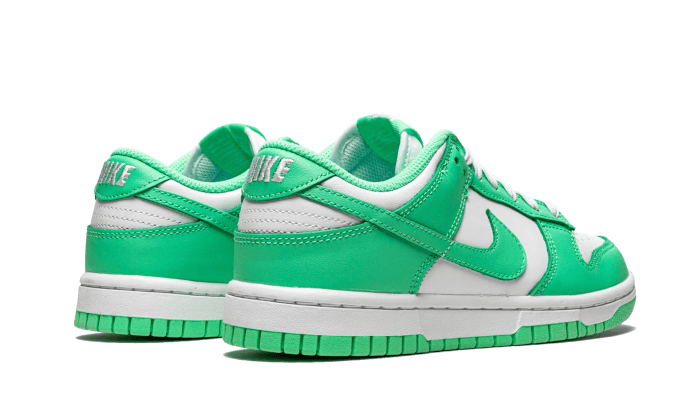 NIKE DUNK GREEN GLOW