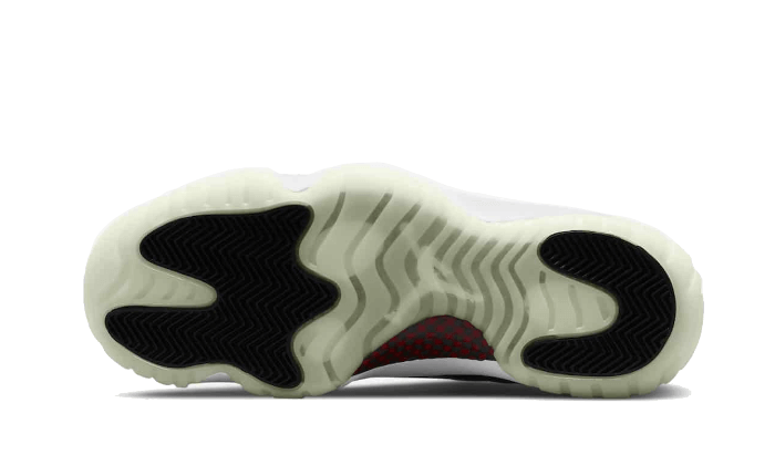 JORDAN 11 LOW 72 - 10