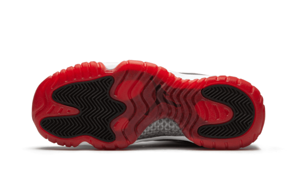 JORDAN 11 LOW WHITE BRED