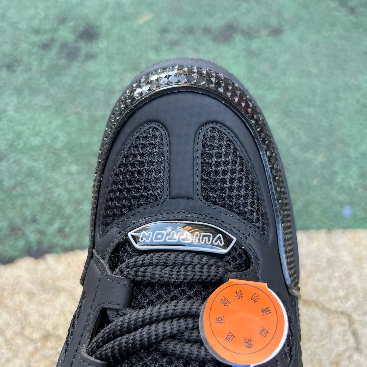 LOUIS VUITTON SKATE