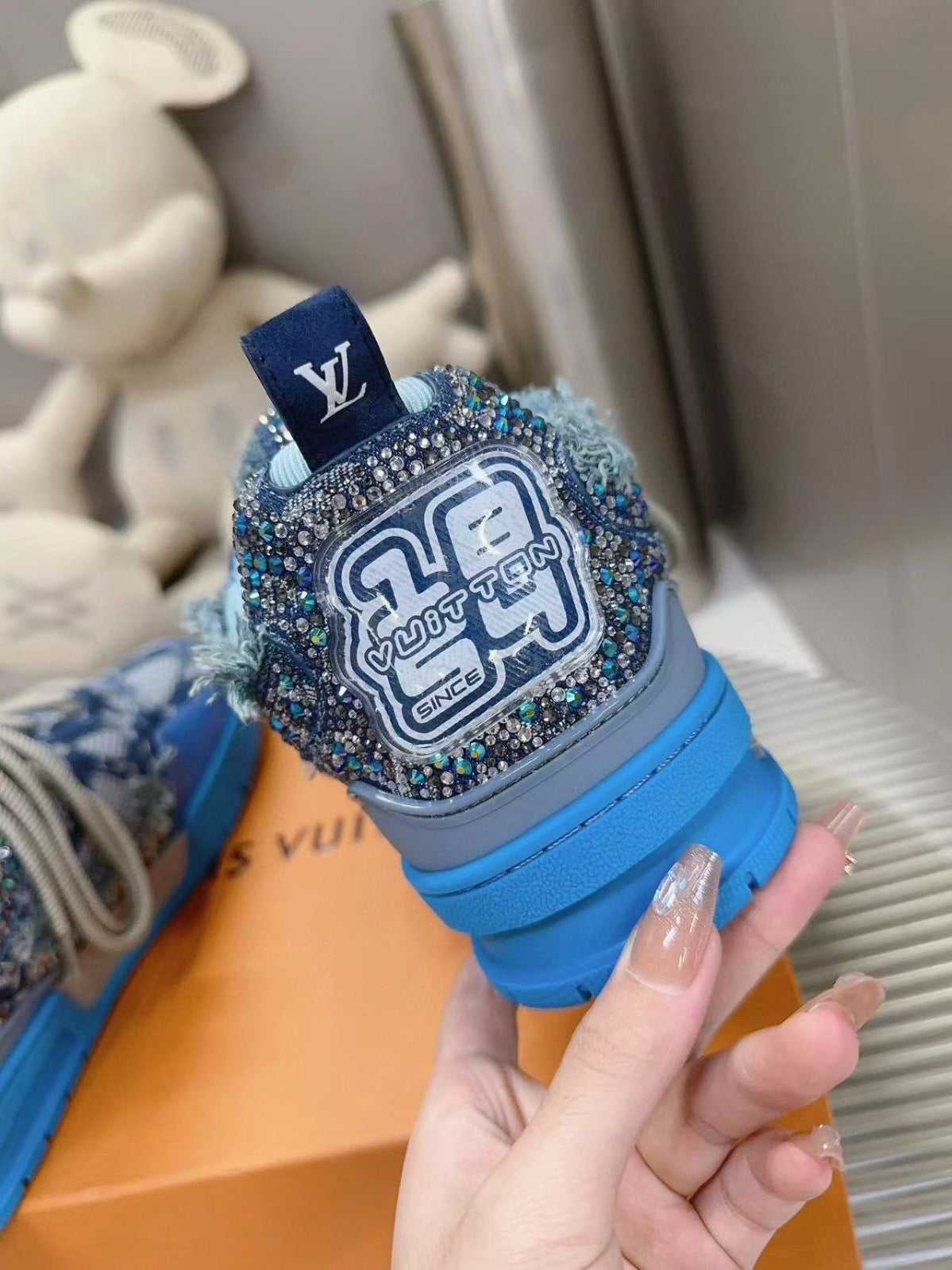 LOUIS VUITTON SKATE SWAROSKI BLUE