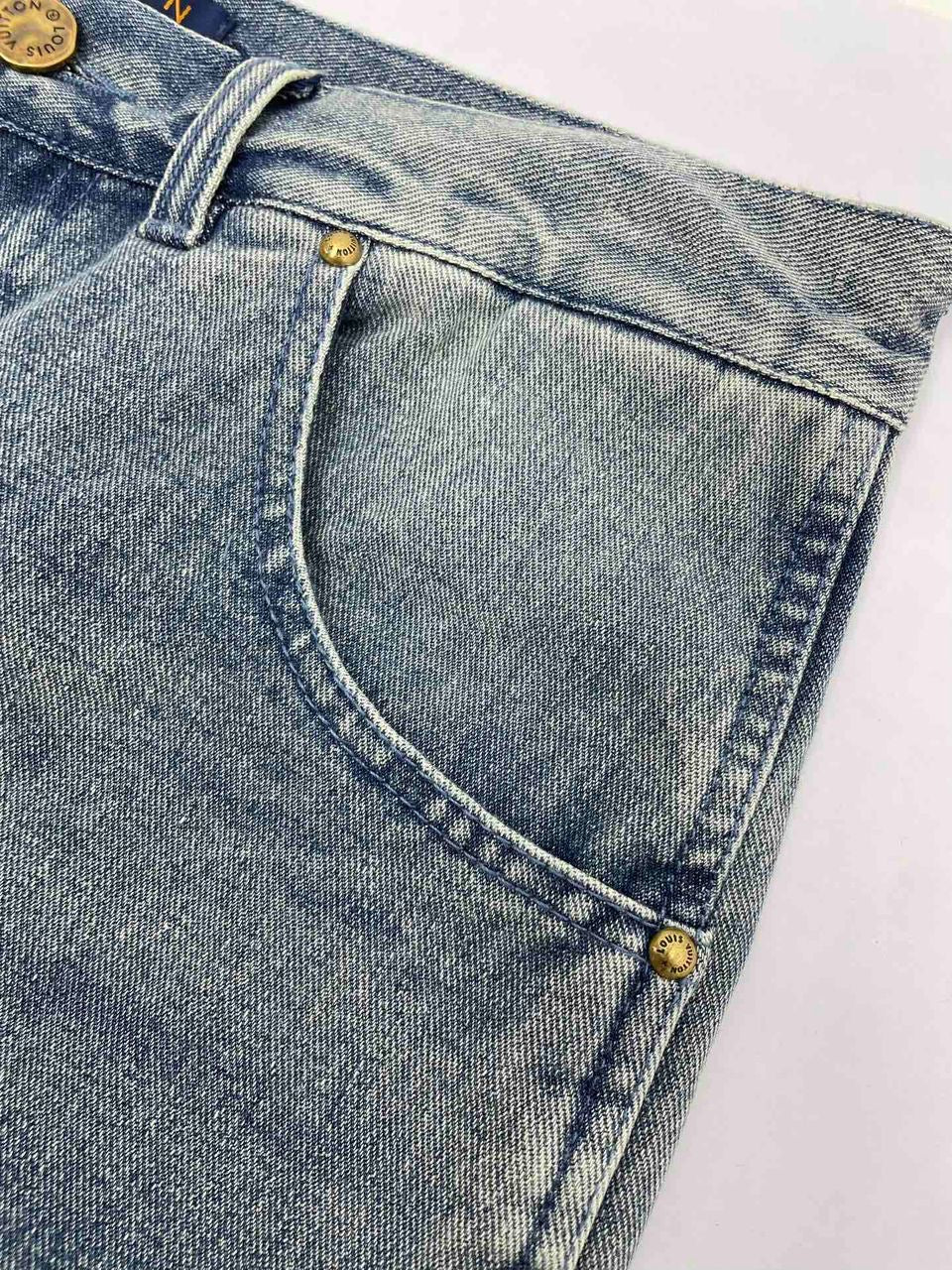 LOUIS VUITTON SHORTS DENIM “JEANS”