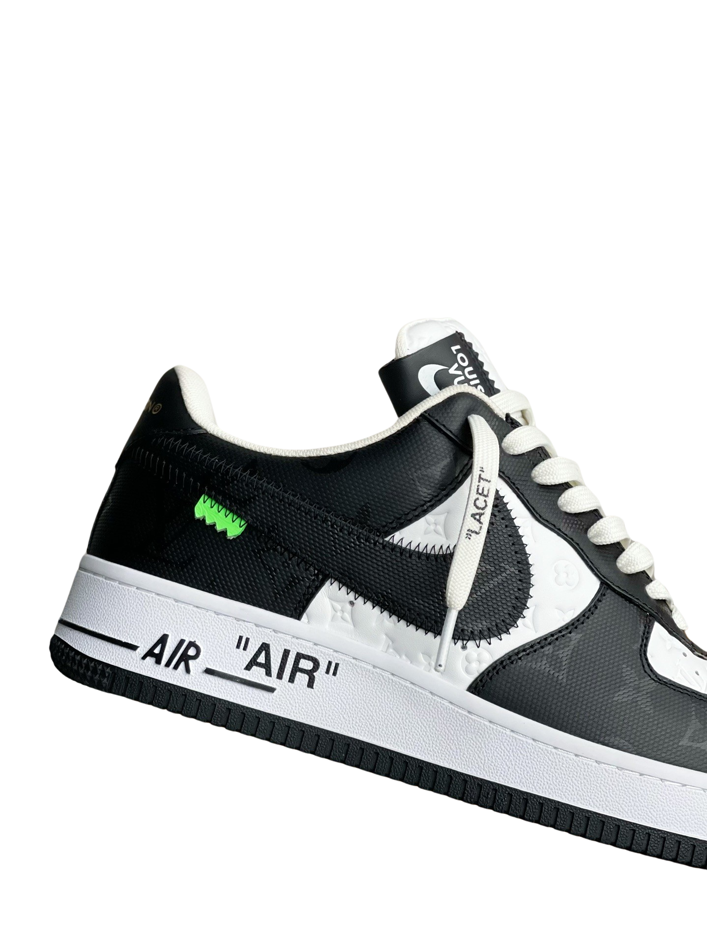 LOUIS VUITTON X NIKE AIR FORCE 1