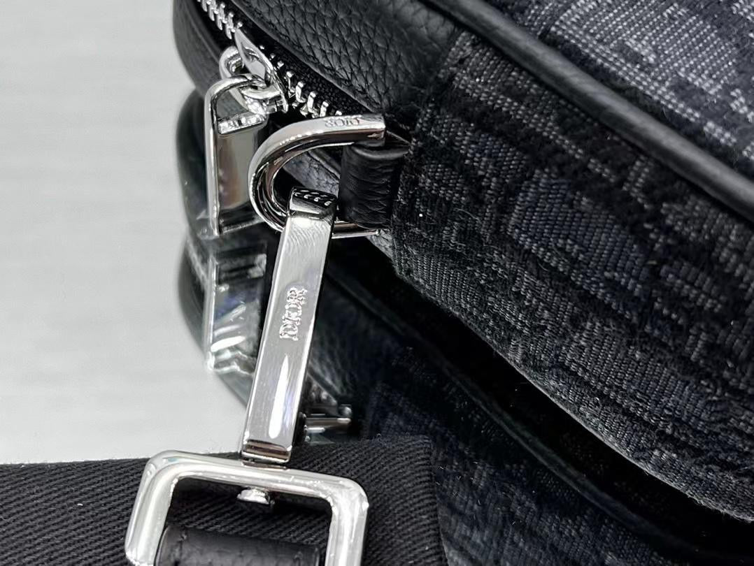 BORSELLO DIOR