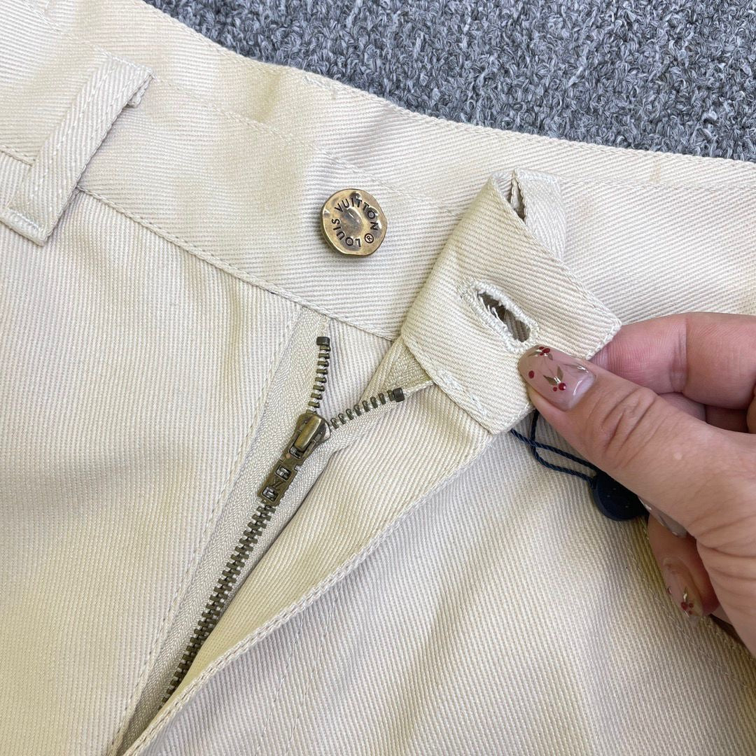 LOUIS VUITTON SHORTS DENIM “BEIGE”