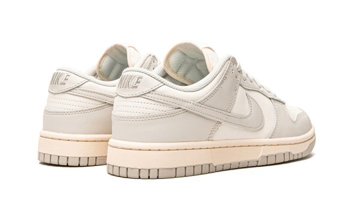 NIKE DUNK LOW LIGHT BONE