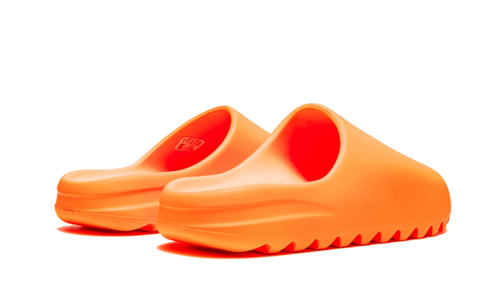YEEZY SLIDE ENFLAME ORANGE
