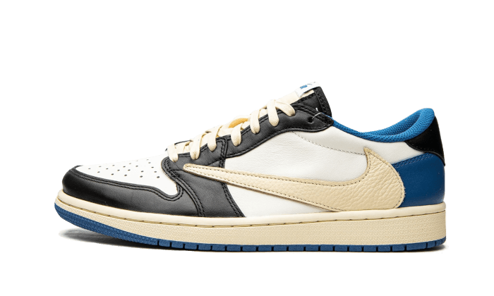 JORDAN 1 LOW TRAVIS SCOTT FRAGMENT