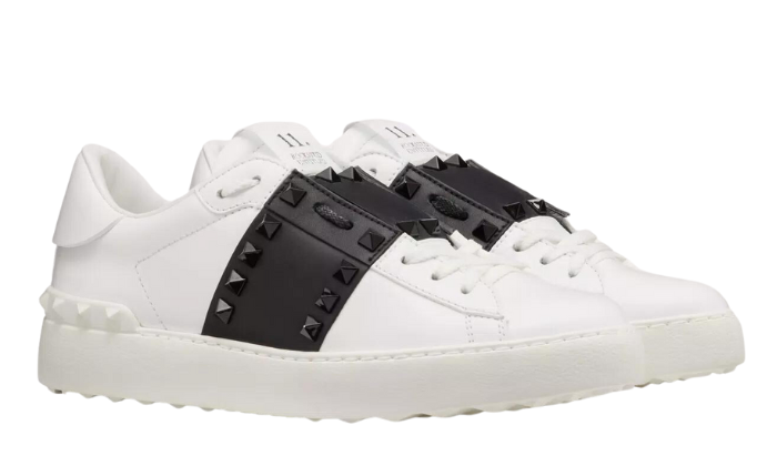 VALENTINO GARAVANI ROCKSTUD UNTITLED CALFSKIN SNEAKERS WITH MATCHING STUDS