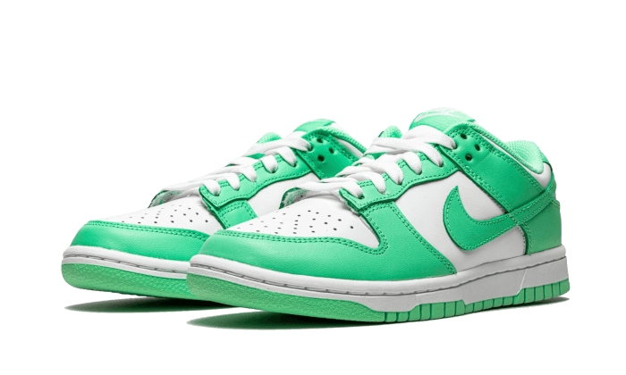NIKE DUNK GREEN GLOW