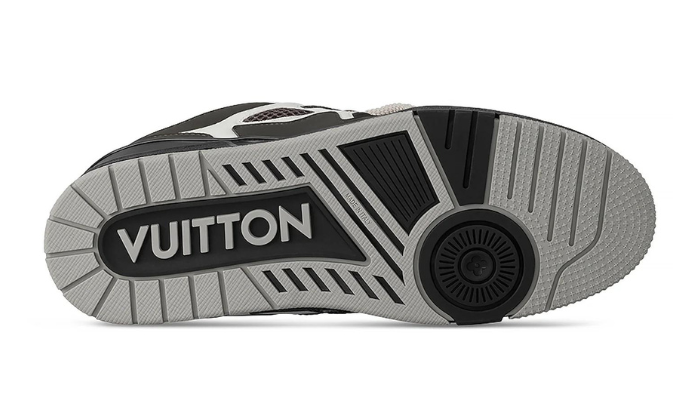 LOUIS VUITTON SKATE MONOGRAM GREY