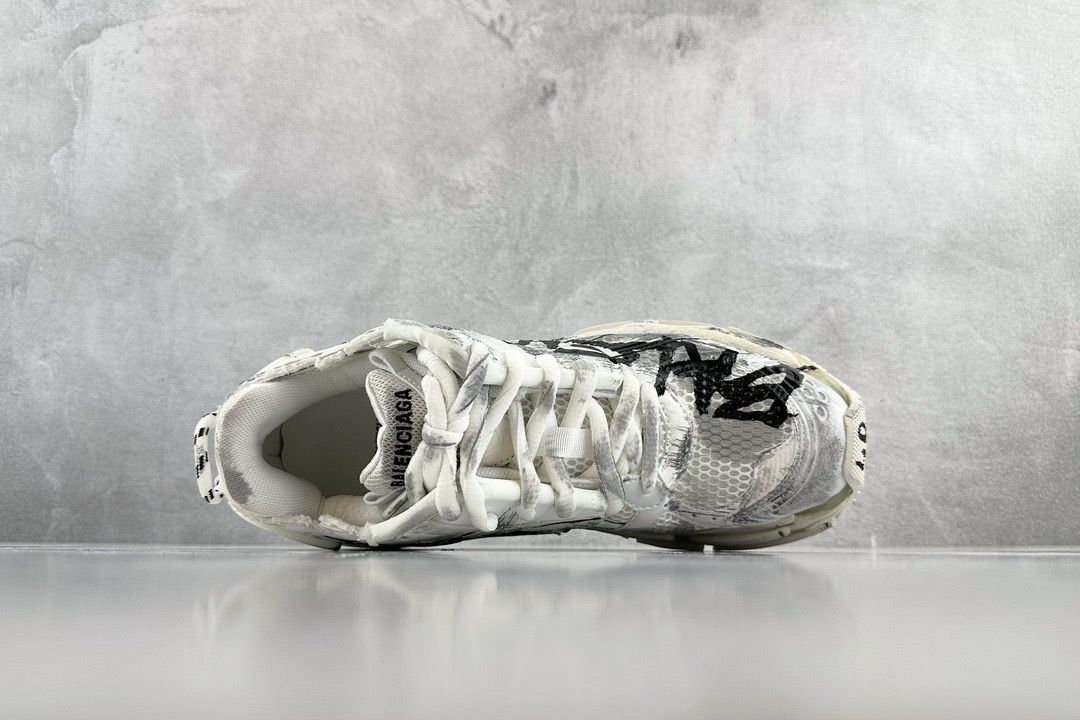 BALENCIAGA SNEAKERS