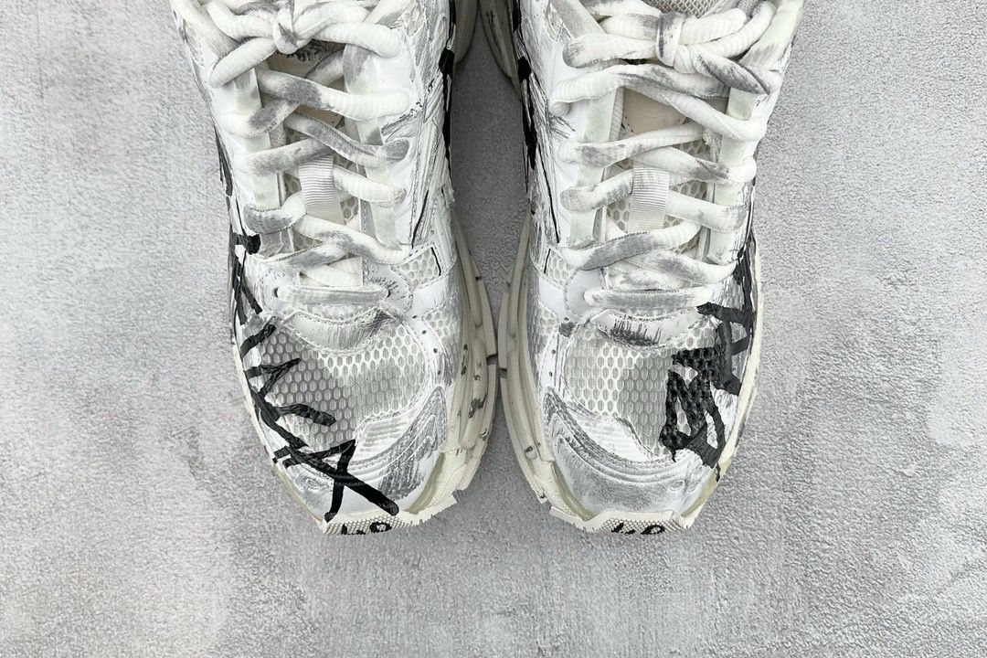 BALENCIAGA SNEAKERS