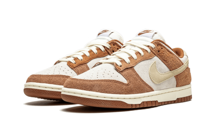 NIKE DUNK LOW MEDIUM CURRY