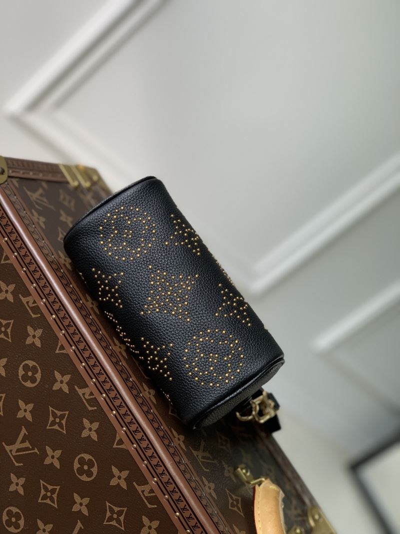 LOUIS VUITTON SPEEDY BAGS