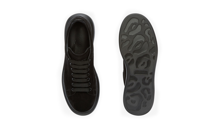 MCQUEEN OVERSIZED BLACK