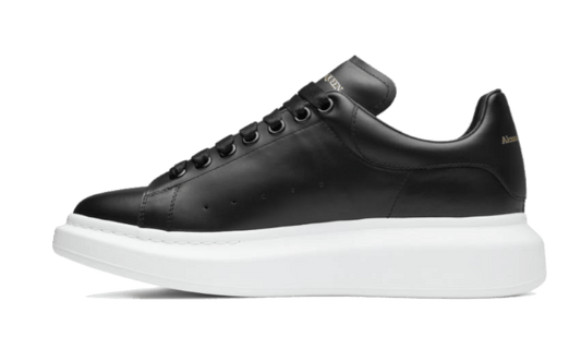 MCQUEEN OVERSIZED BLACK