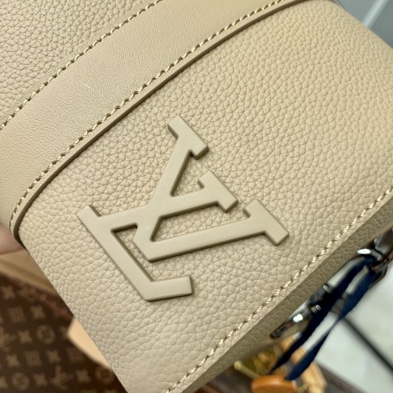 LOUIS VUITTON SPEEDY BAGS