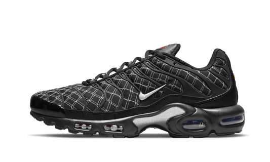 NIKE AIR MAX TN TRIPLE BLACK