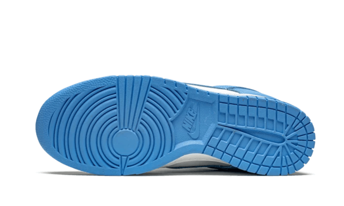 NIKE DUNK LOW UNC