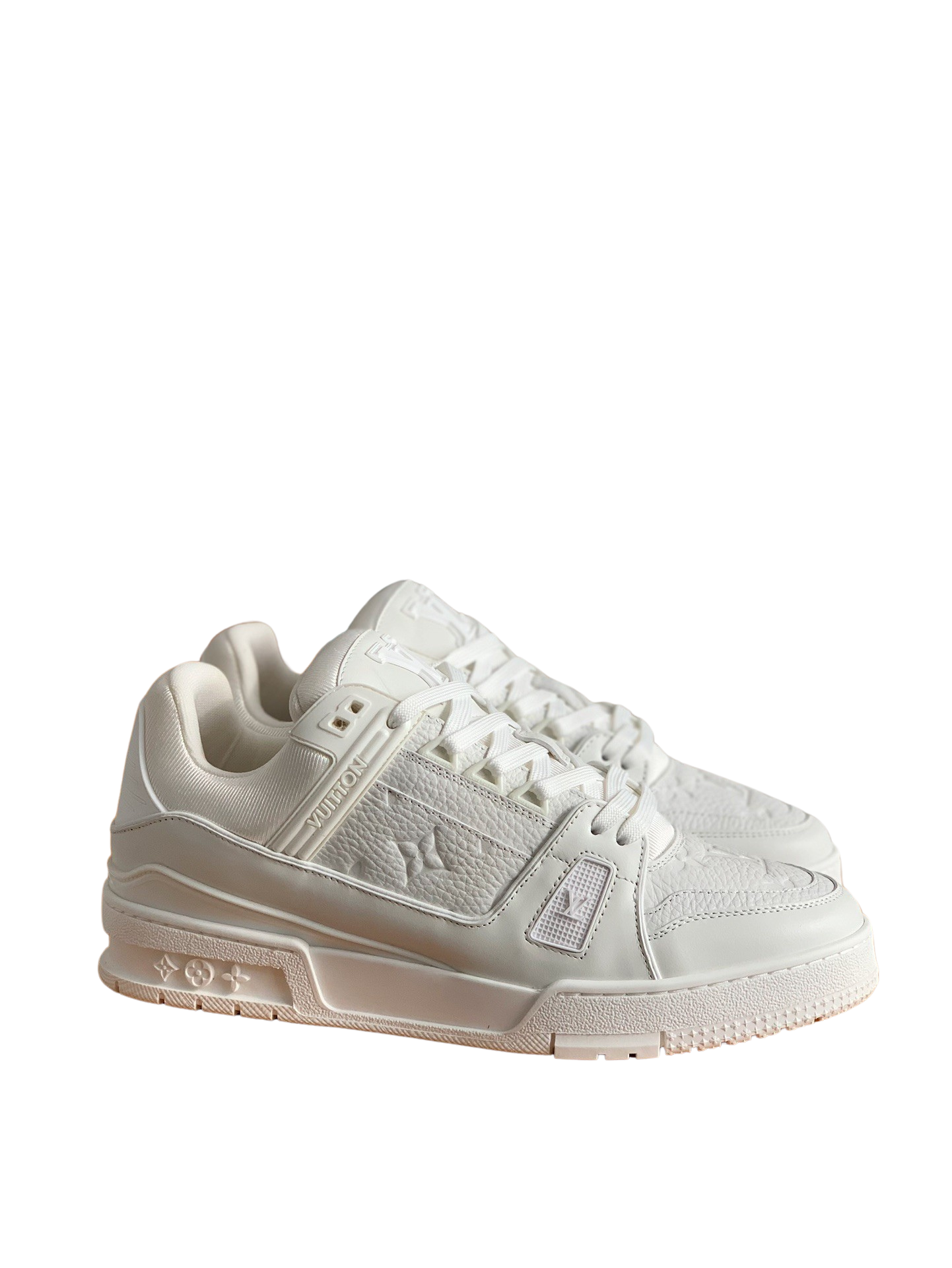 LOUIS VUITTON TRAINER WHITE