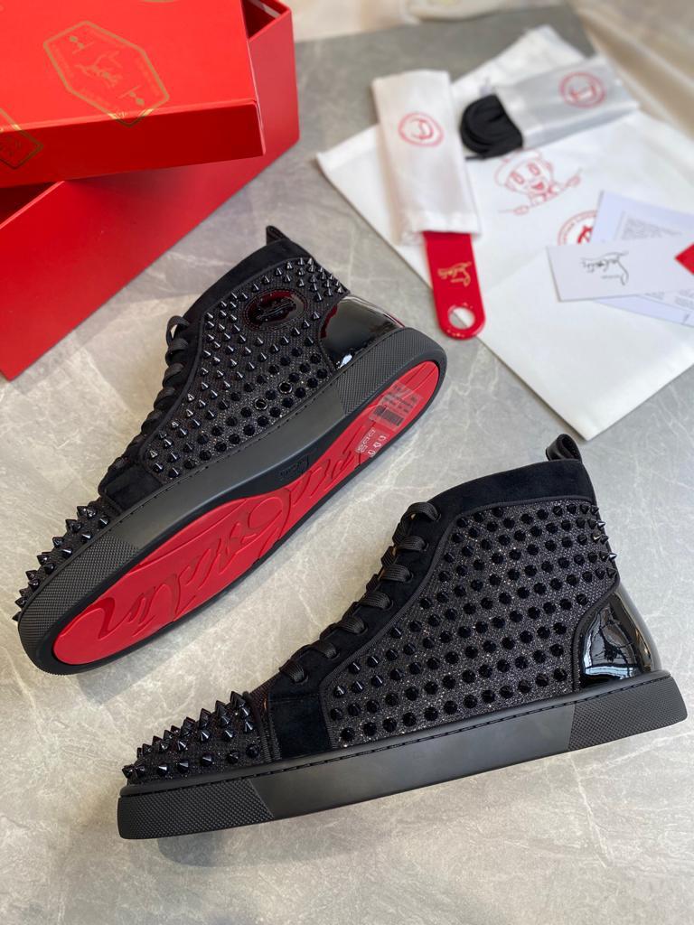 LOUIS LOUBOUTIN