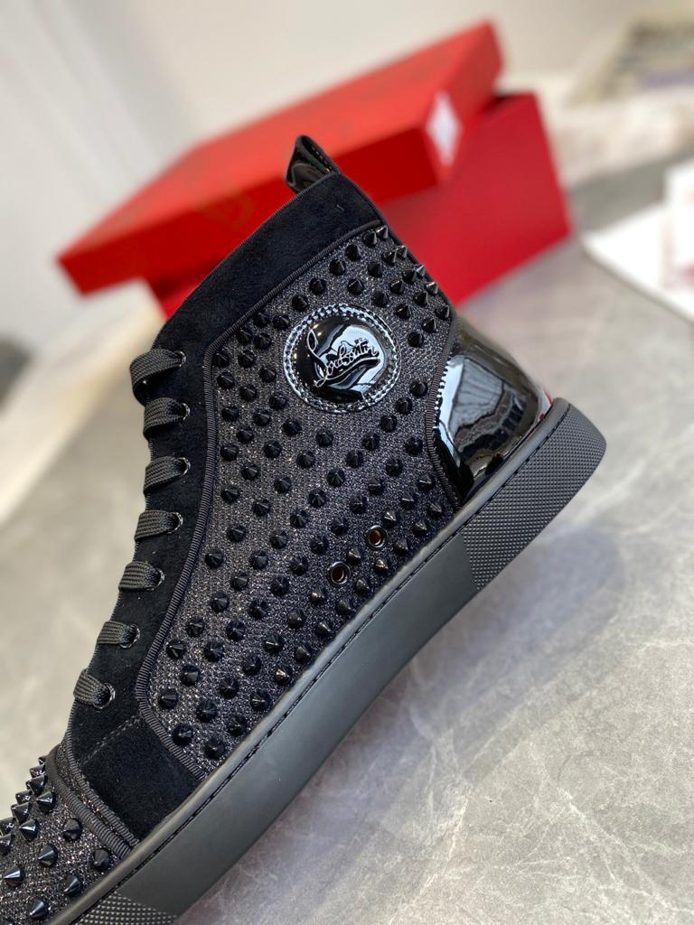 LOUIS LOUBOUTIN