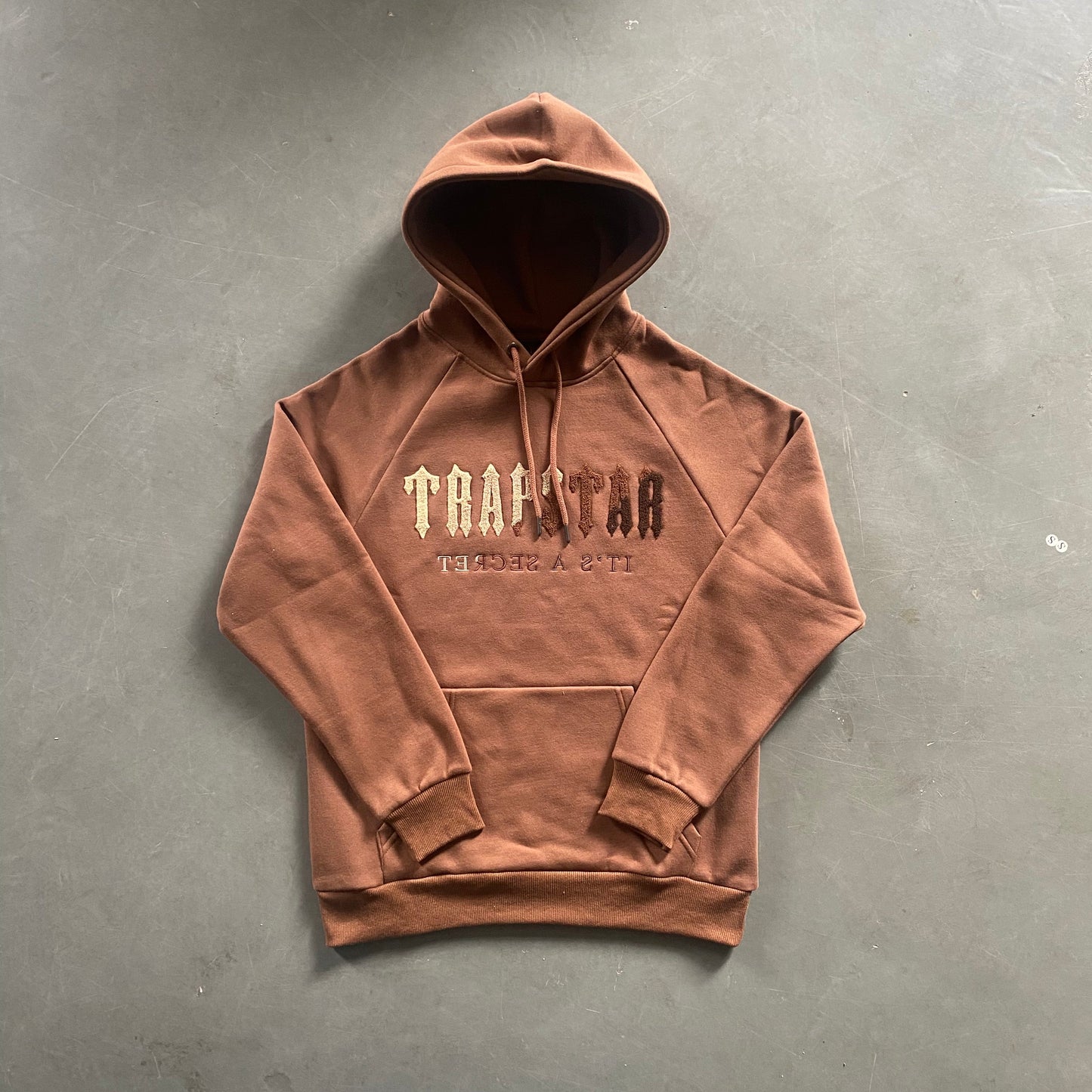 TUTA TRAPSTAR BROWN