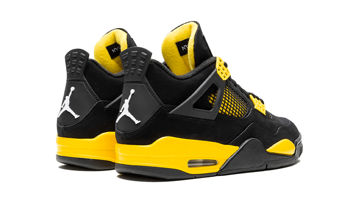 AIR JORDAN 4 2023 BLACK/TOUR YELLOW