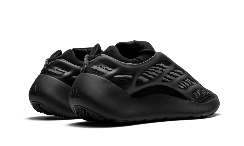 YEEZY 700 V3 ALVAH